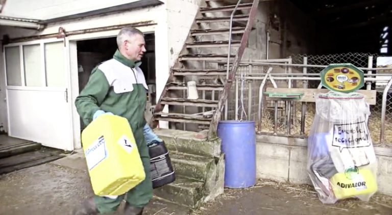 Une exploitation de l’Eure recycle 40 m3 de plastique