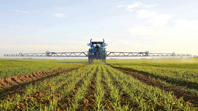 Le rouleau compresseur anti-phyto continue