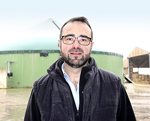 Maître Tesson vous salue bien