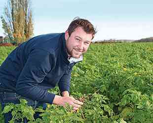Maître Tesson vous salue bien