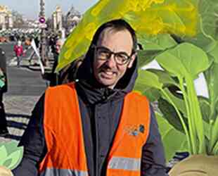 Maître Tesson vous salue bien