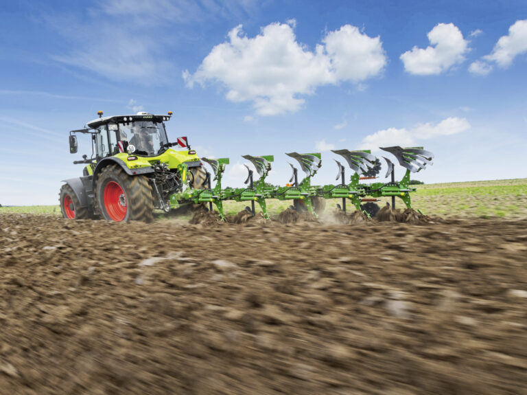 Une nouvelle charrue chez Amazone