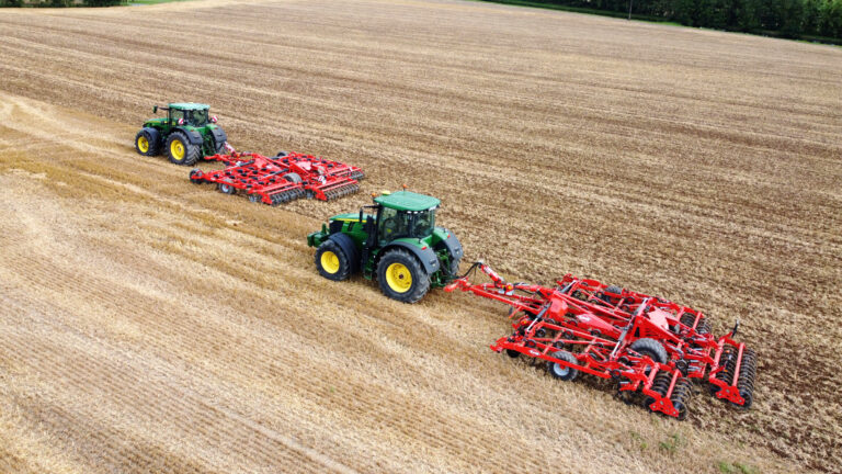 Kuhn dévoile une vingtaine de nouveautés en avant-première