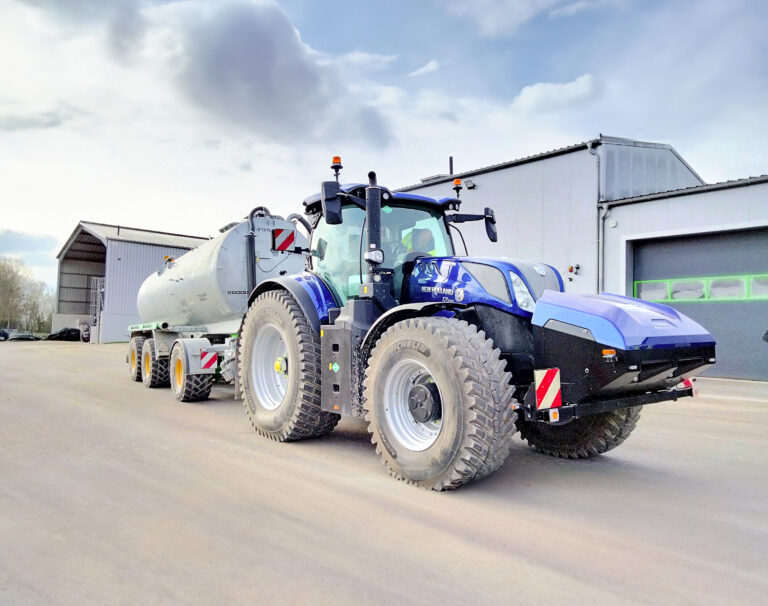 Tracteur biogaz, un modèle cohérent mais pas toujours évident