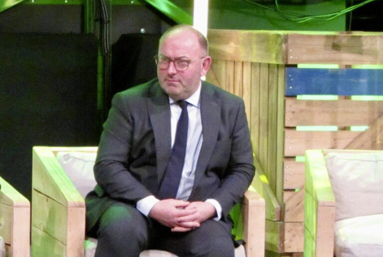 Laurent Duplomb dépose une proposition de loi sur l’acétamipride