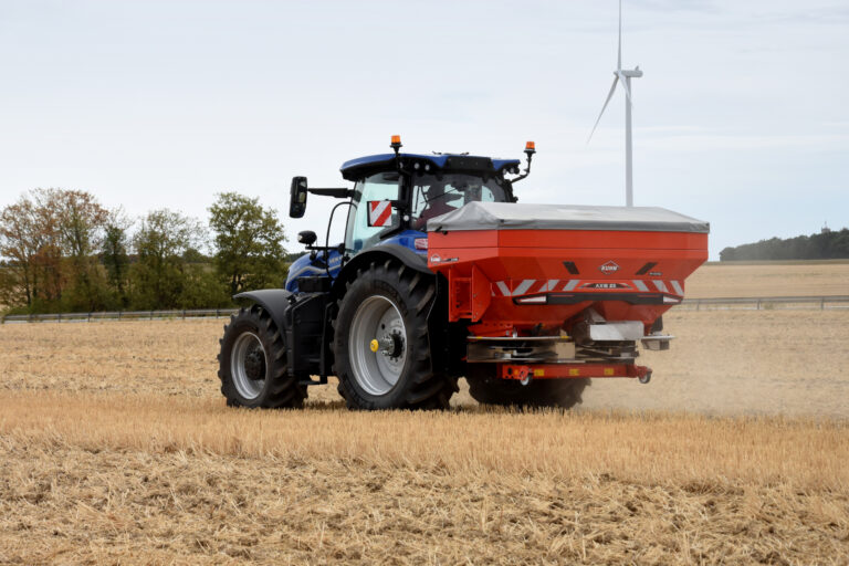 Kuhn Axis 25 : du débit, mais surtout du contrôle